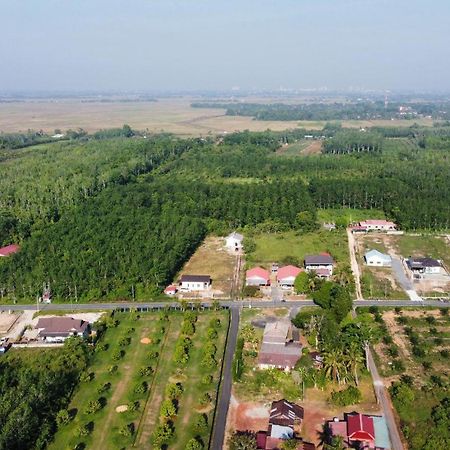 Minimalist Homestay D Pokok Sena Exterior foto